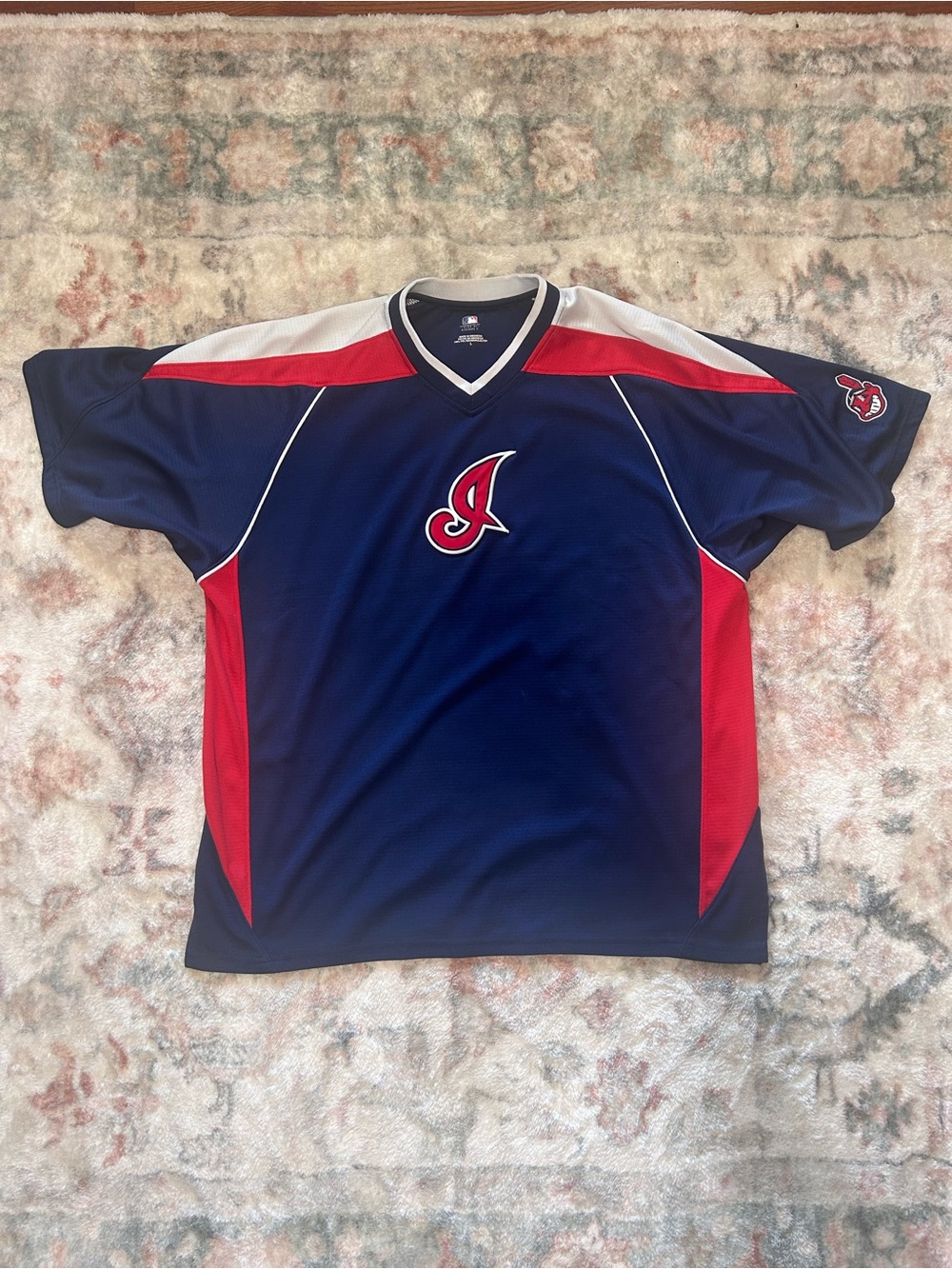 Cleveland Indians Navy & Red Baseball Jersey Size Large